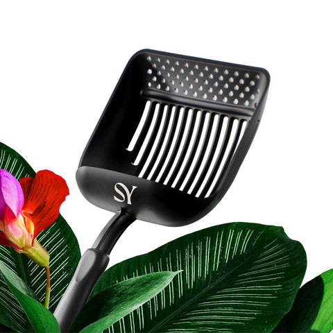 Cat litter scoop